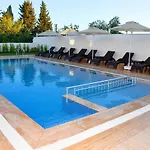 Laden Hotell