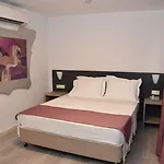 Laden 3* Αλικαρνασσός