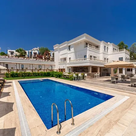 Hotel Laden 3*